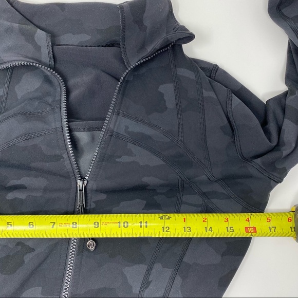 Lululemon Define Jacket Incognito Camo Grey 8 - Picture 5 of 6